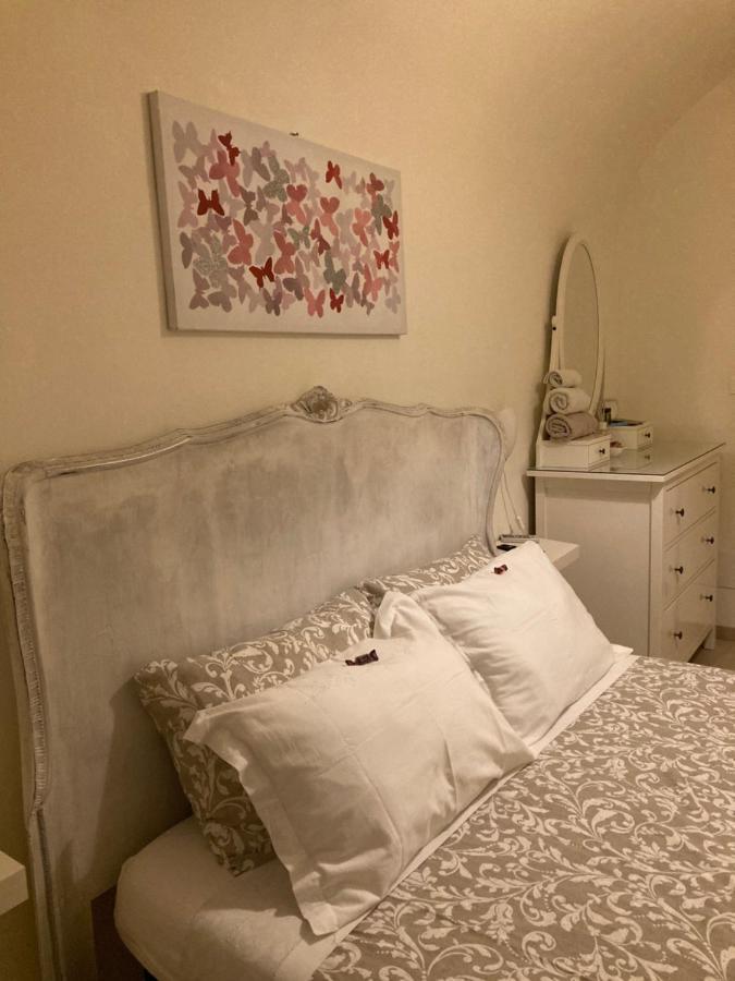 Antica Novi B & B โนวีลิกูเร ภายนอก รูปภาพ